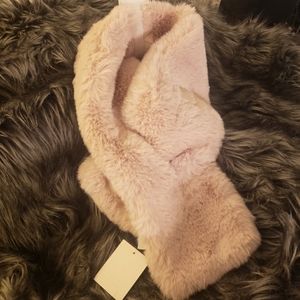 Lauren Conrad Pull Through Scarf